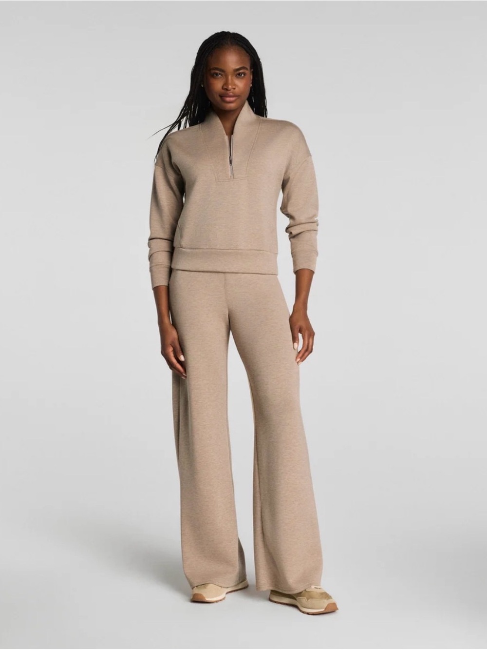 SPANX AirEssentials® Wide Leg Pant | Dune Heather
Petite / M